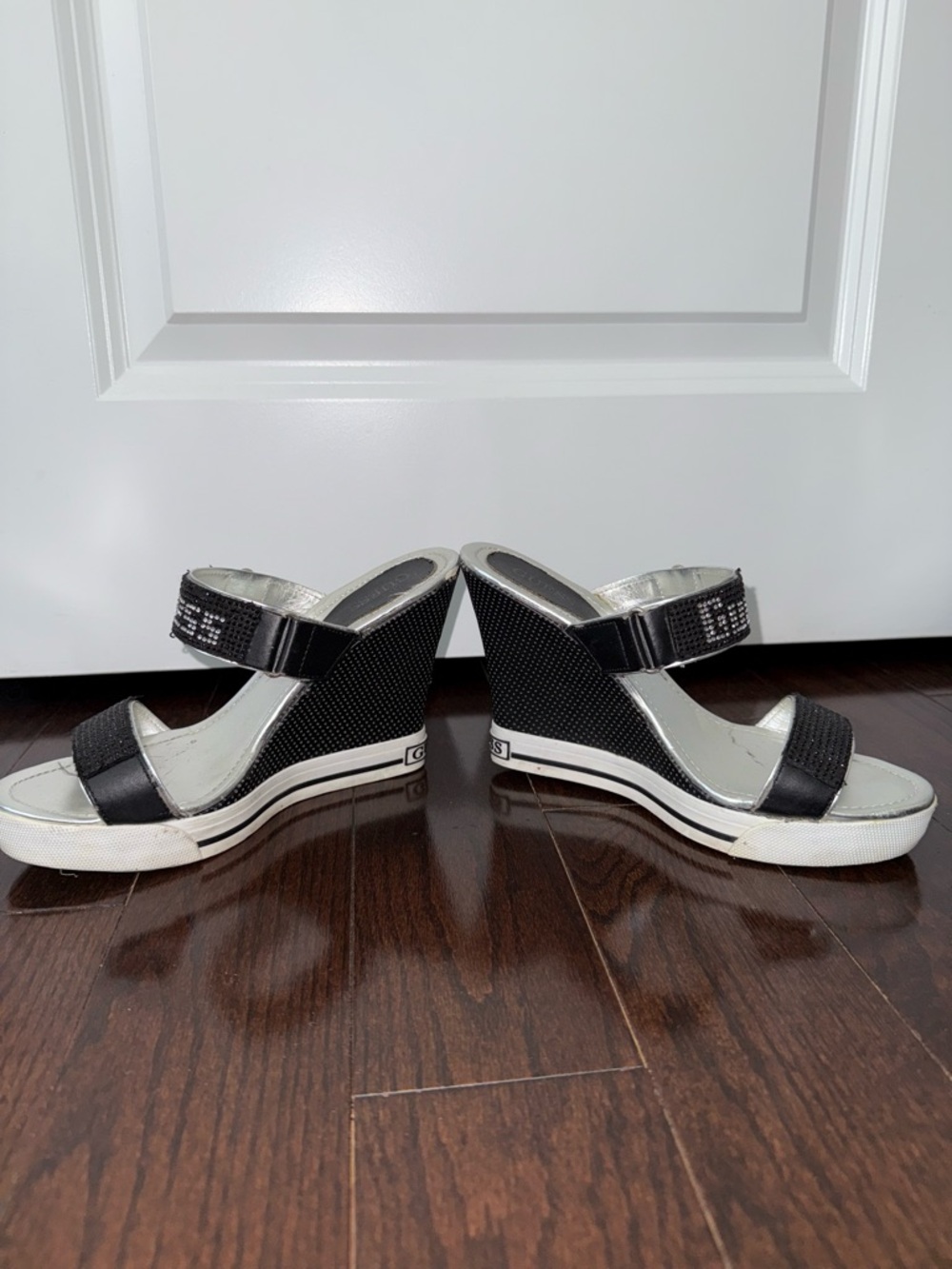 Guess Wedges - Picture 5 of 11